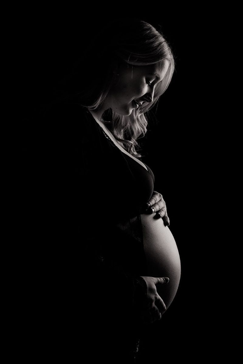 chụp hình bầu trắng đen