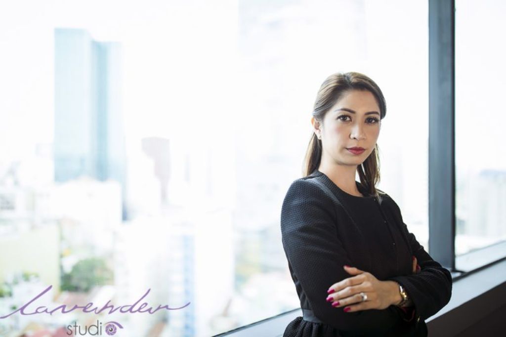 Chụp ảnh doanh nhân ở Đà Nẵng luôn là dịch vụ lý tưởng cho những cá nhân, tổ chức, doanh nhân, người đang kinh doanh muốn thực hiện bộ ảnh profile đẳng cấp