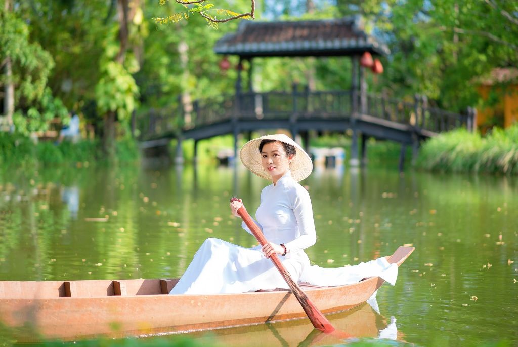 Mimi Studio – Một trong những studio chụp áo dài được đánh giá cao