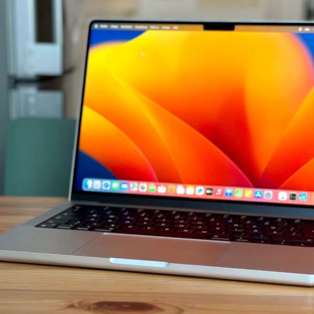 Dòng Macbook giá rẻ tiêu biểu 