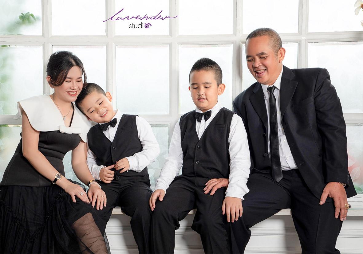 Concept gia đình hạnh phúc tại Lavender Studio