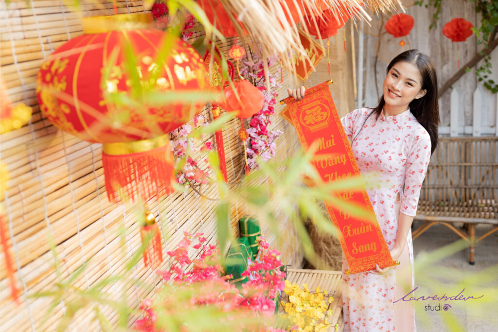 Thuê áo dài chụp hình bao nhiêu tiền hiện nay Thuê áo dài chụp hình bao nhiêu tiền hiện nay