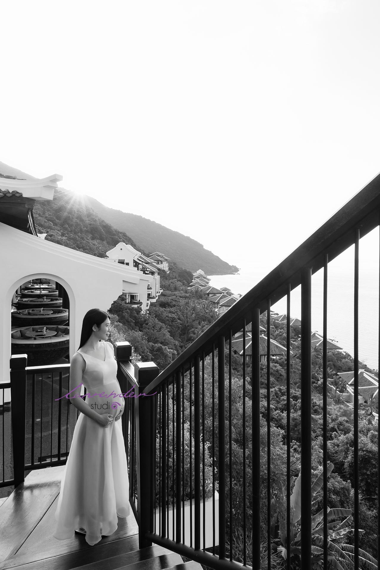 Giá gói chụp ảnh chân dung nghệ thuật bầu ở Resort Intercontinental Đà Nẵng của Lavender studio