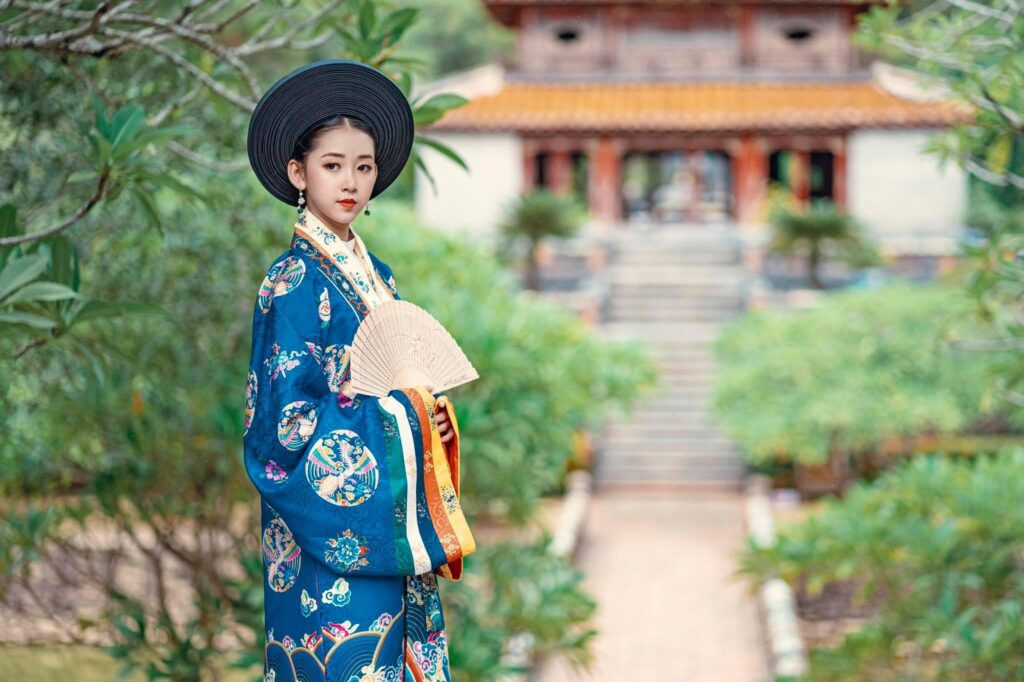 Giá thuê cổ phục chụp ảnh ở Huế hiện nay bao nhiêu Giá thuê cổ phục chụp ảnh ở Huế hiện nay bao nhiêu