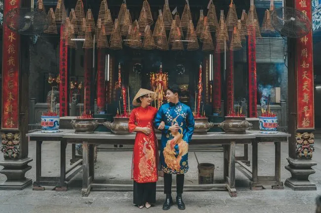 Chụp hình cặp đôi Tết Tình yêu nở rộ trong những bức ảnh đẹp