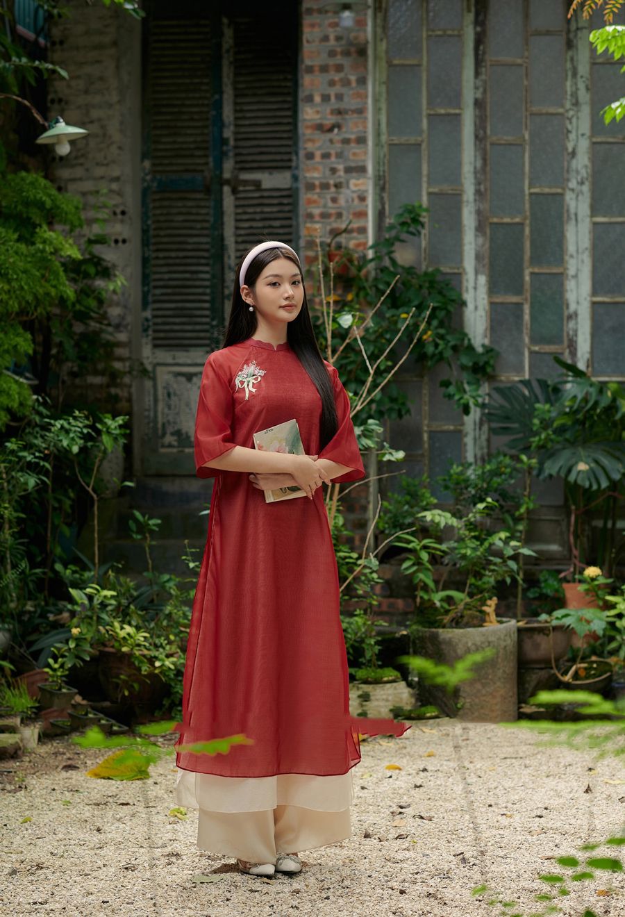 Studio chụp hình Tết giá rẻ cho sinh viên Studio chụp hình Tết giá rẻ cho sinh viên