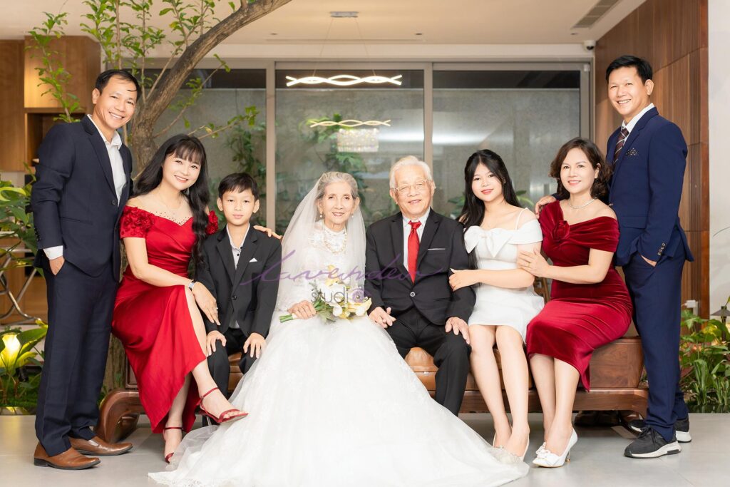 Giá dịch vụ chụp ảnh kỷ niệm tại nhà hiện nay của lavender studio