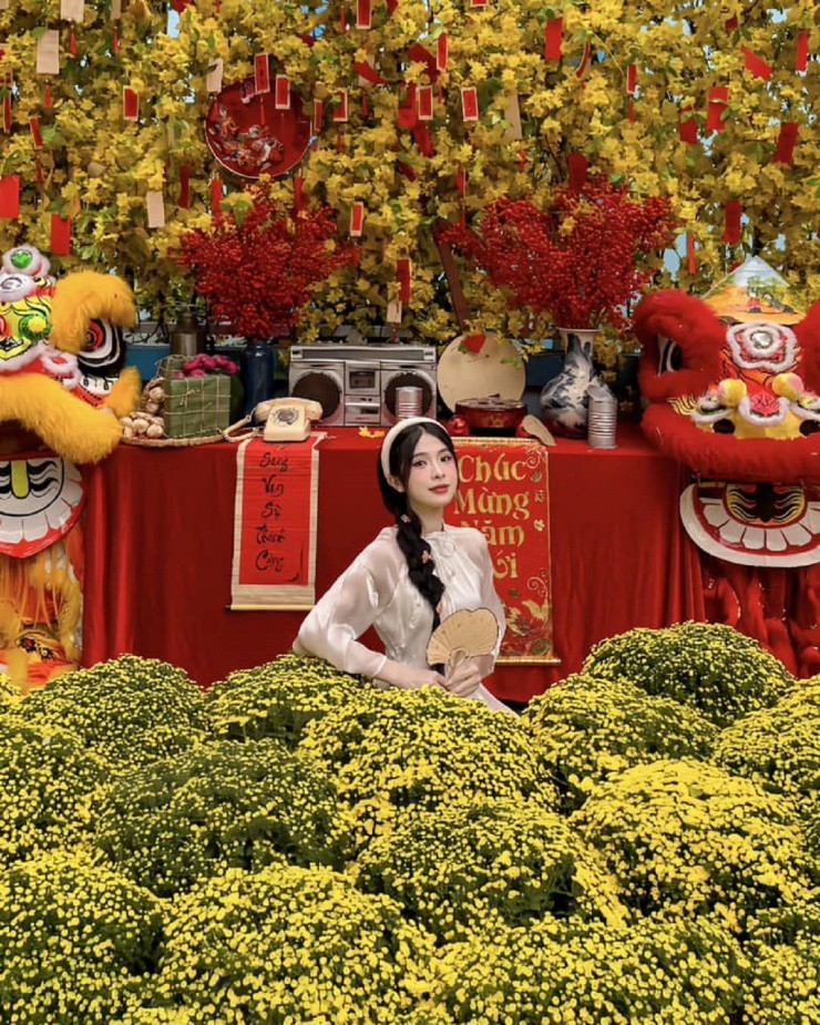 Check in HCM: Địa điểm tuyệt vời chụp hình Tết siêu đẹp Xuân Ất Tỵ Check in HCM: Địa điểm tuyệt vời chụp hình Tết siêu đẹp Xuân Ất Tỵ