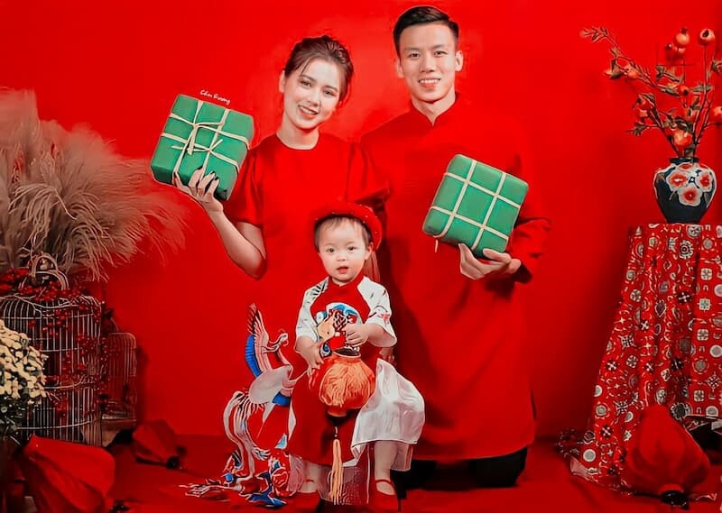 Muốn có ảnh gia đình Tết 2025 đẹp không được bỏ qua studio tại Hội An