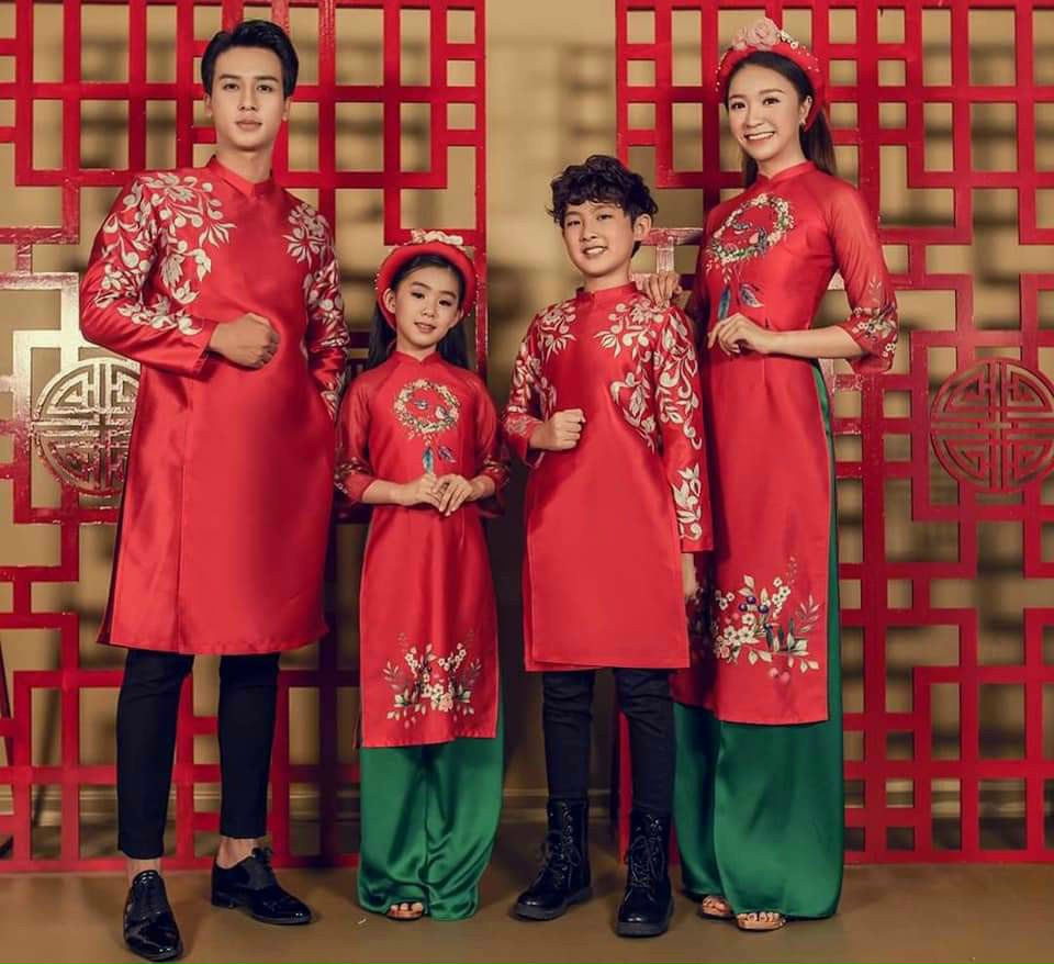 Muốn có ảnh gia đình Tết 2025 đẹp không được bỏ qua studio tại Hội An