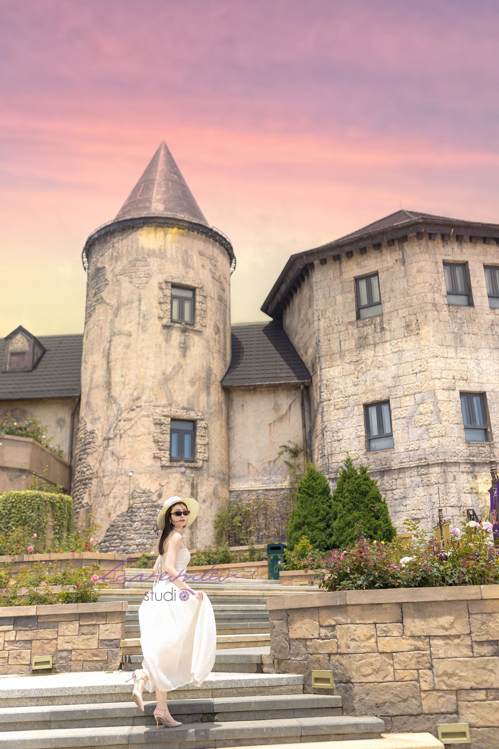 Chia sẻ cách tạo dáng chụp ảnh du lịch ấn tượng, mới lạ Chia sẻ cách tạo dáng chụp ảnh du lịch ấn tượng, mới lạ