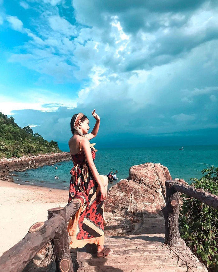 Tìm kiếm 10 đơn vị cho thuê thợ chụp ảnh du lịch tại Đà Nẵng đẹp Tìm kiếm 10 đơn vị cho thuê thợ chụp ảnh du lịch tại Đà Nẵng đẹp