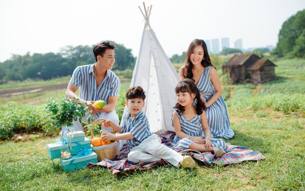 Danh sách 10 địa chỉ chụp ảnh gia đình uy tín tại Hà Nội Danh sách 10 địa chỉ chụp ảnh gia đình uy tín tại Hà Nội