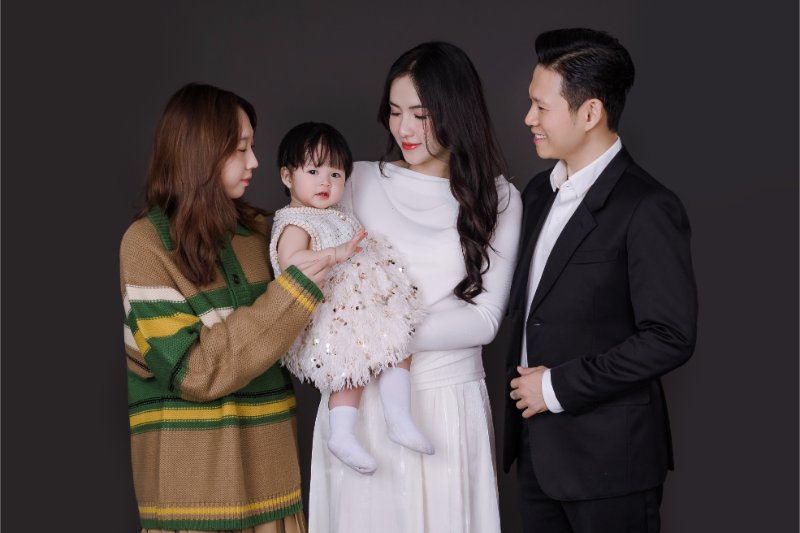 Danh sách 10 địa chỉ chụp ảnh gia đình uy tín tại Hà Nội Danh sách 10 địa chỉ chụp ảnh gia đình uy tín tại Hà Nội