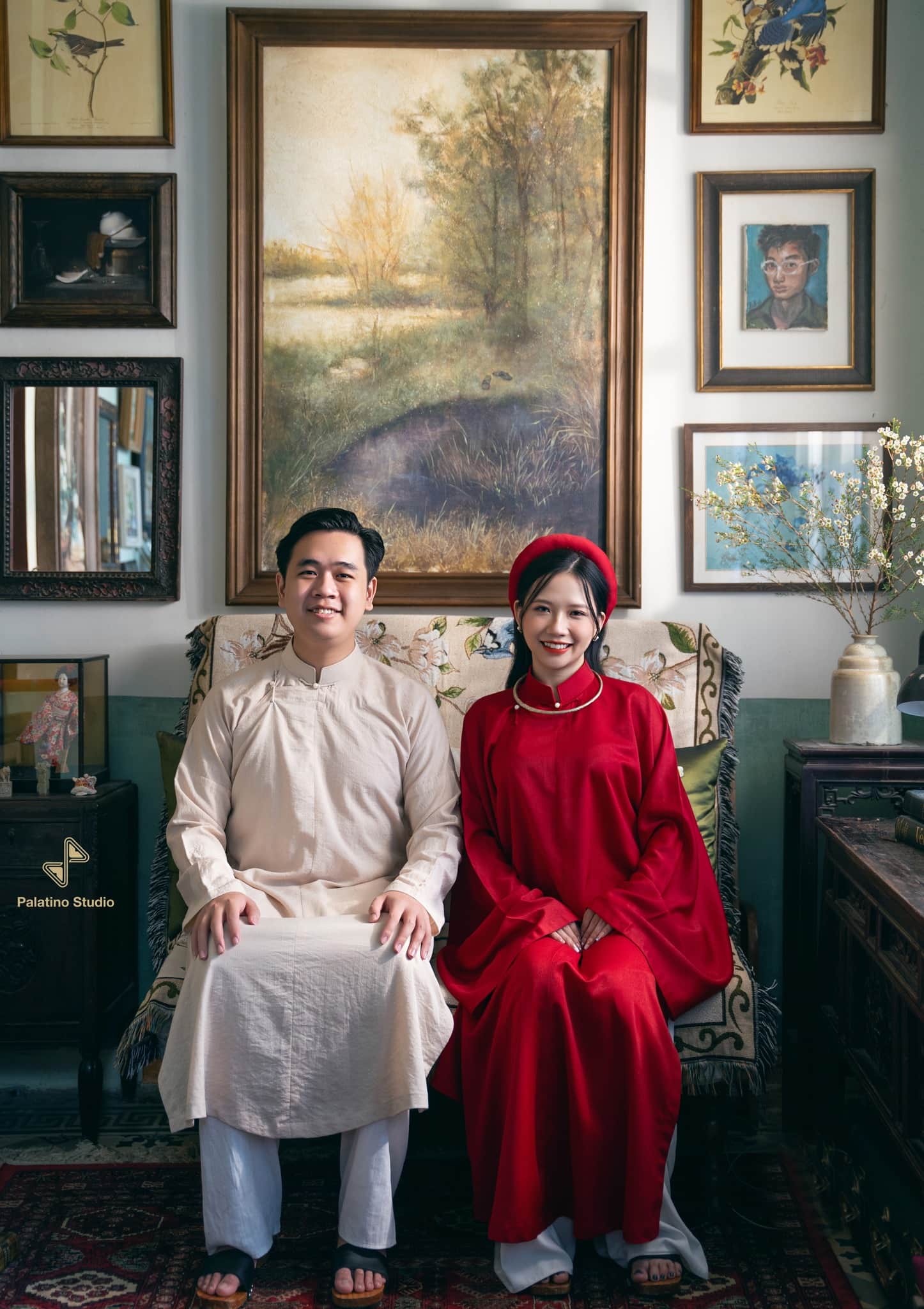 Chụp ảnh cưới áo dài cổ điển: Gợi ý chi tiết và ý nghĩa văn hóa