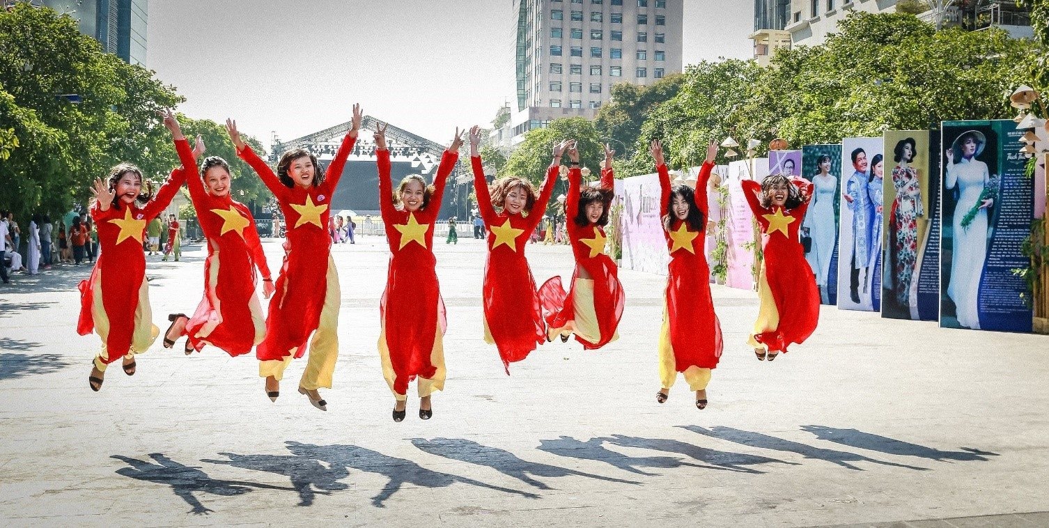 Cập nhật mới nhất: Chụp hình áo dài tại TP.HCM ngày 2/9 ở đâu uy tín?