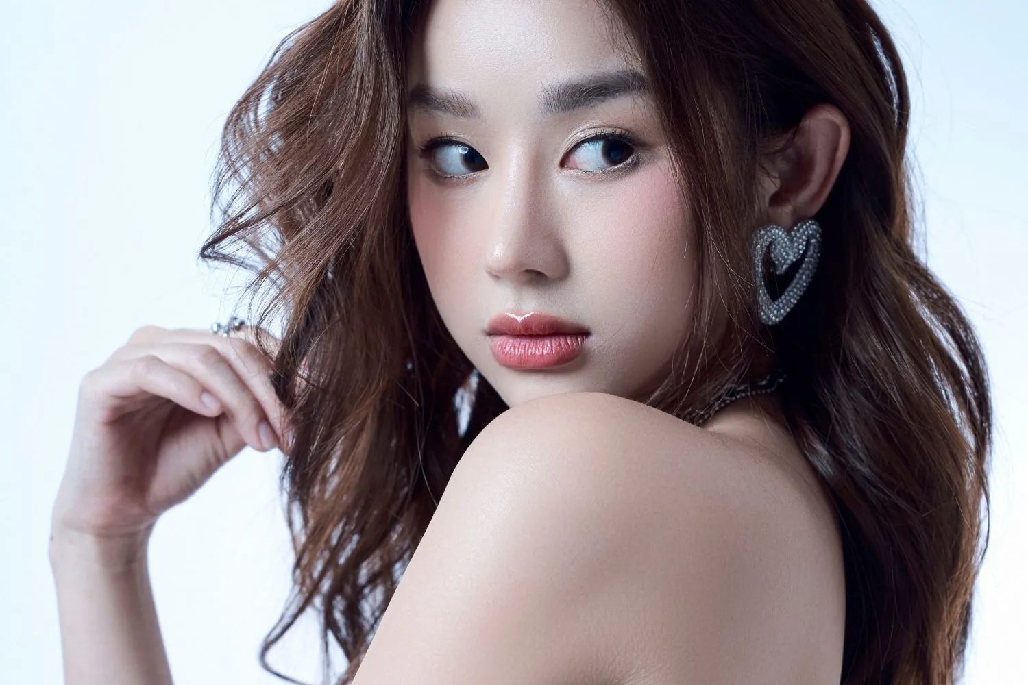 Thông tin 10 dịch vụ ghép ảnh chân dung tại Huế có thể bạn chưa biết Thông tin 10 dịch vụ ghép ảnh chân dung tại Huế có thể bạn chưa biết