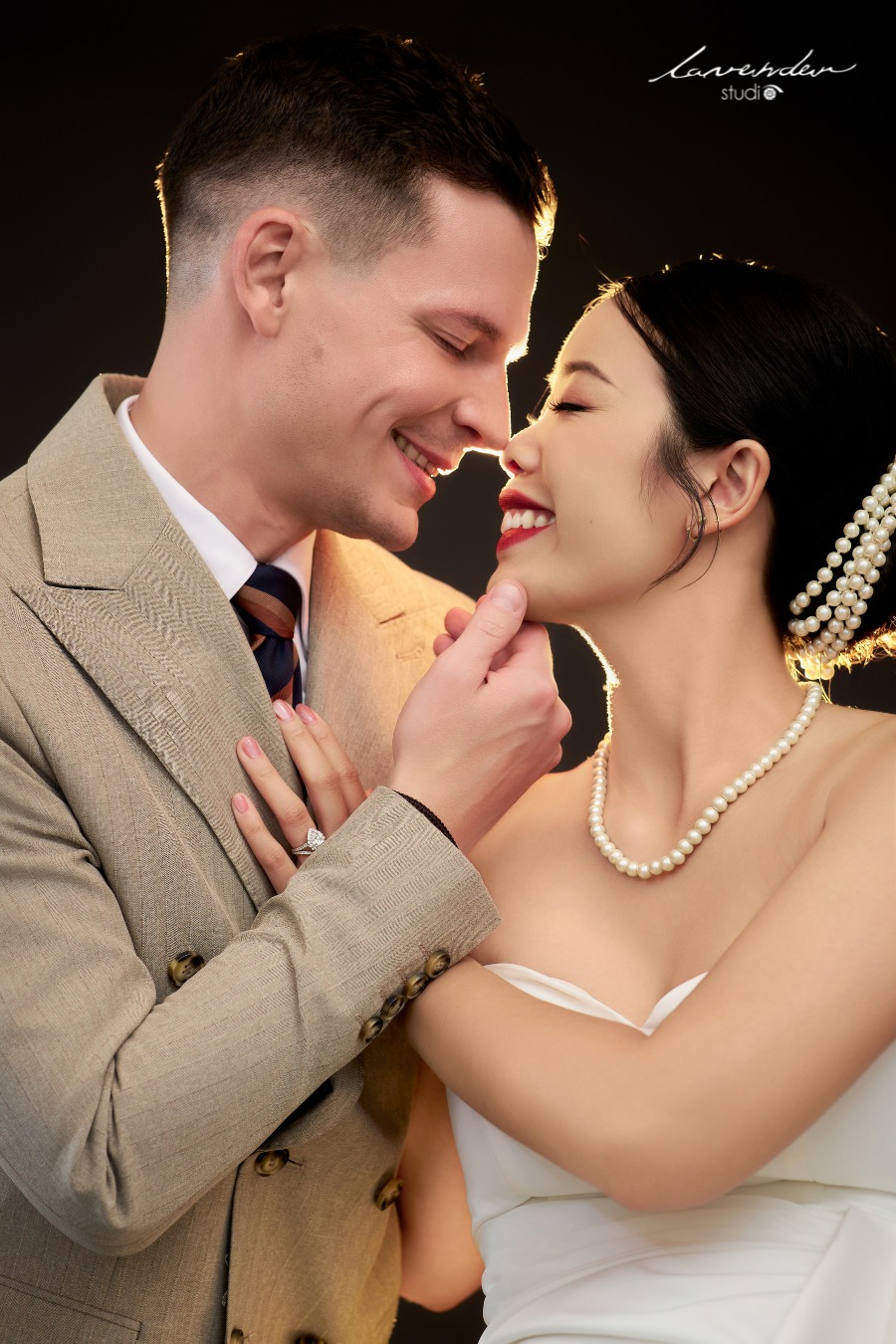 Chụp hình couple: Khi khoảnh khắc đời thường trở thành kỷ niệm đáng nhớ