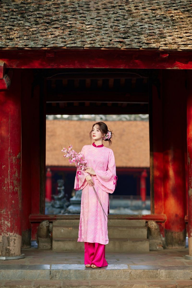 Studio chụp ảnh chân dung áo dài Tết Bính Ngọ uy tín, chất lượng