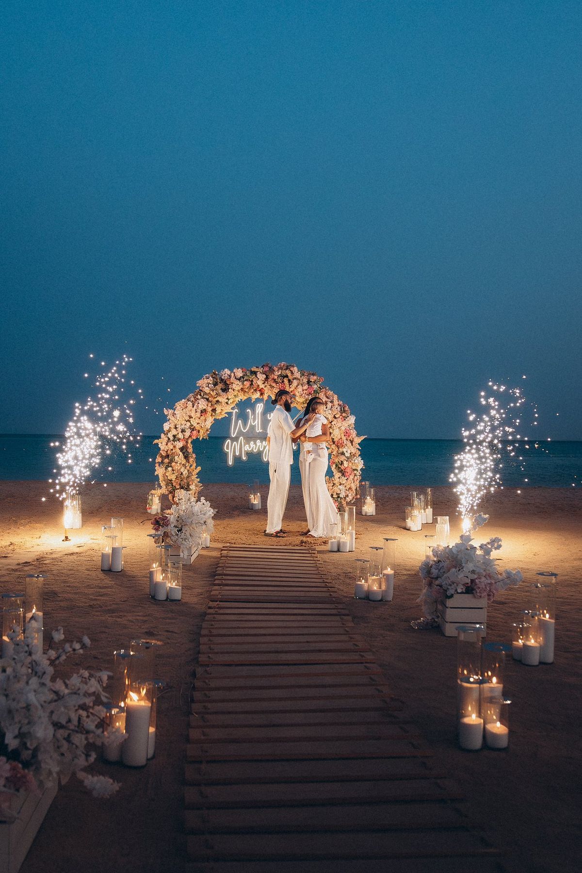 Trang trí cầu hôn lãng mạn – Khoảnh khắc ngỏ lời không thể quên