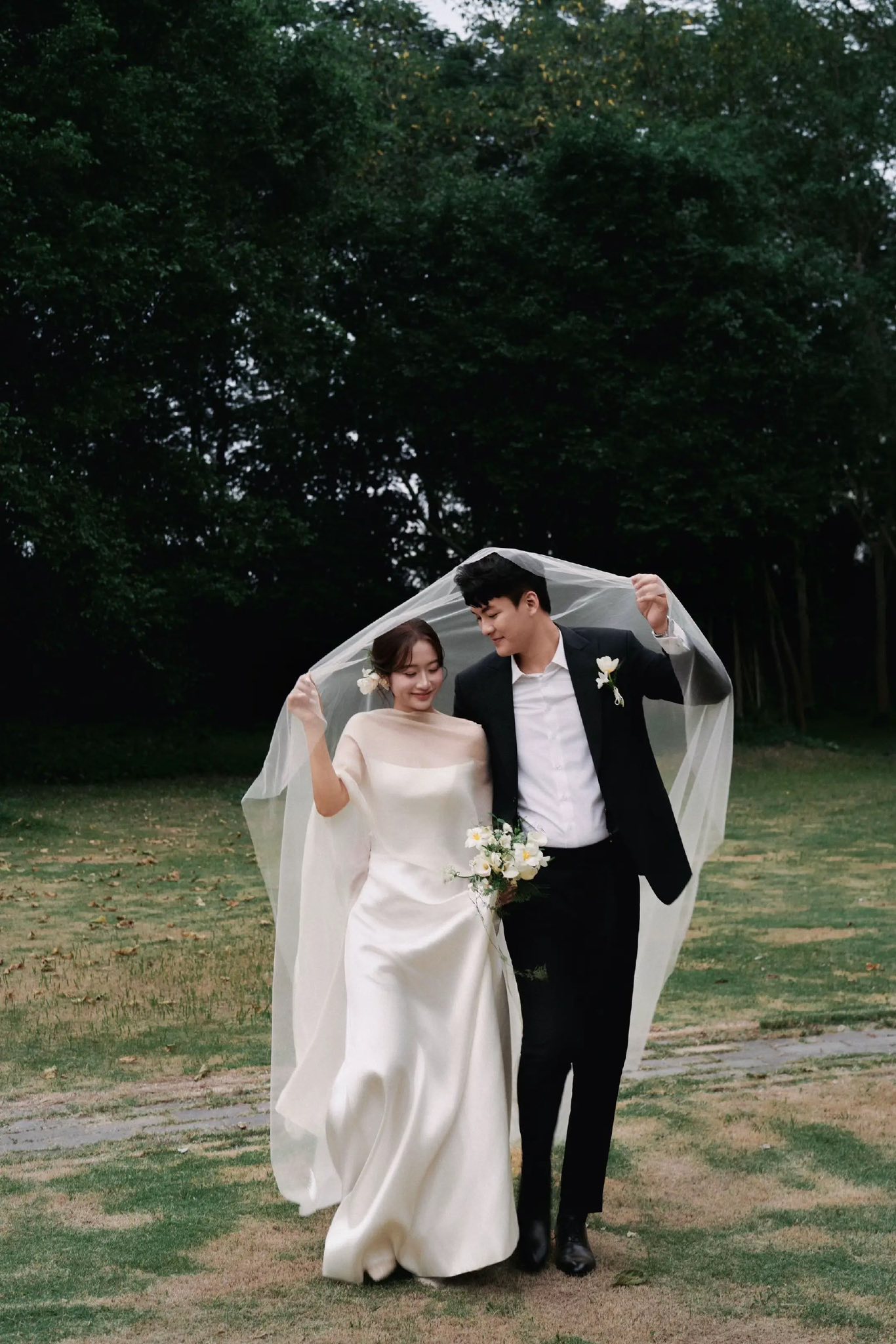 Chụp Ảnh Cưới 2026: Những Phong Cách Chụp Hình Đang Gây Sốt