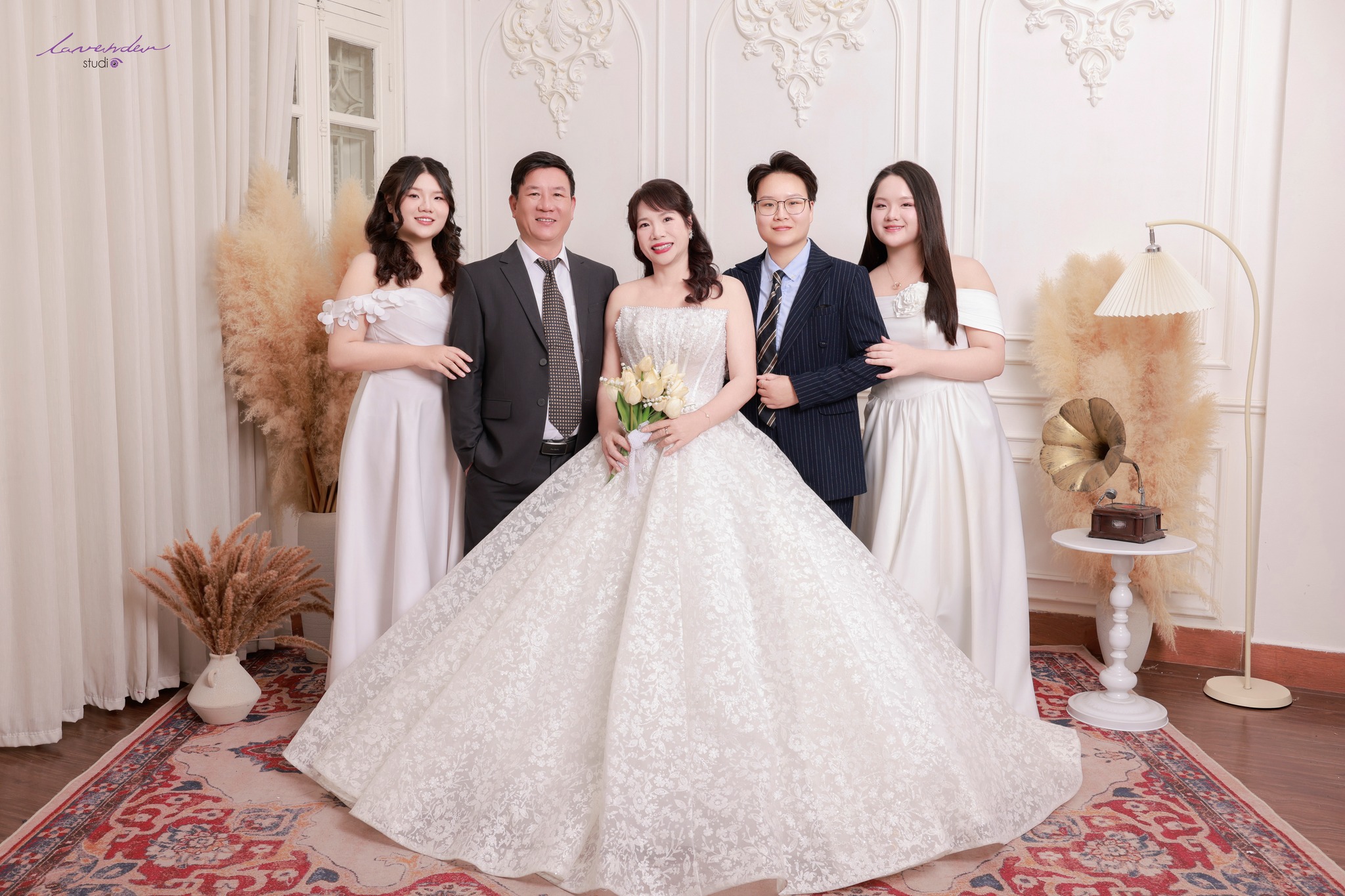 10 năm bên nhau – bộ ảnh kỷ niệm ngày cưới 2026 đầy cảm xúc