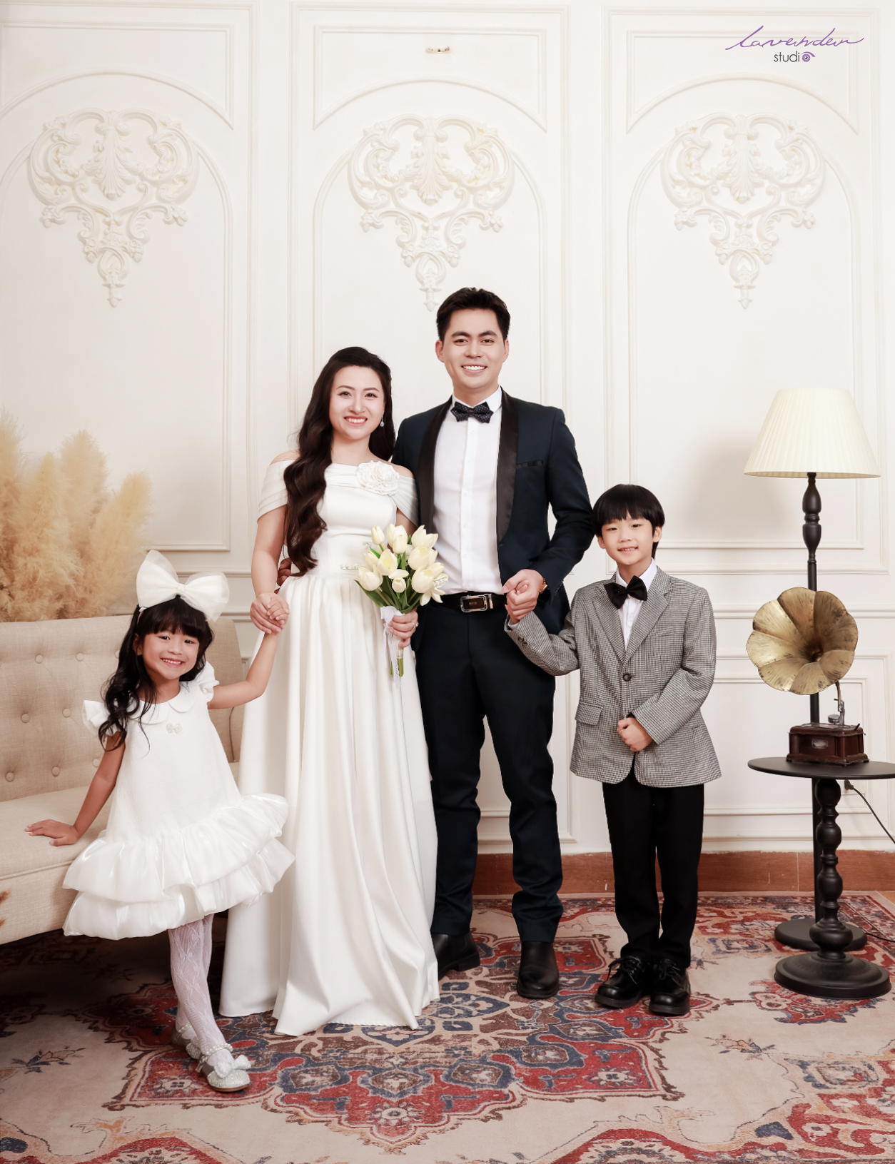 10 năm bên nhau – bộ ảnh kỷ niệm ngày cưới 2026 đầy cảm xúc