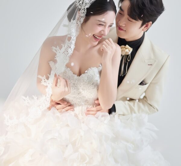 Chụp Ảnh Cưới 2026: Những Phong Cách Chụp Hình Đang Gây Sốt