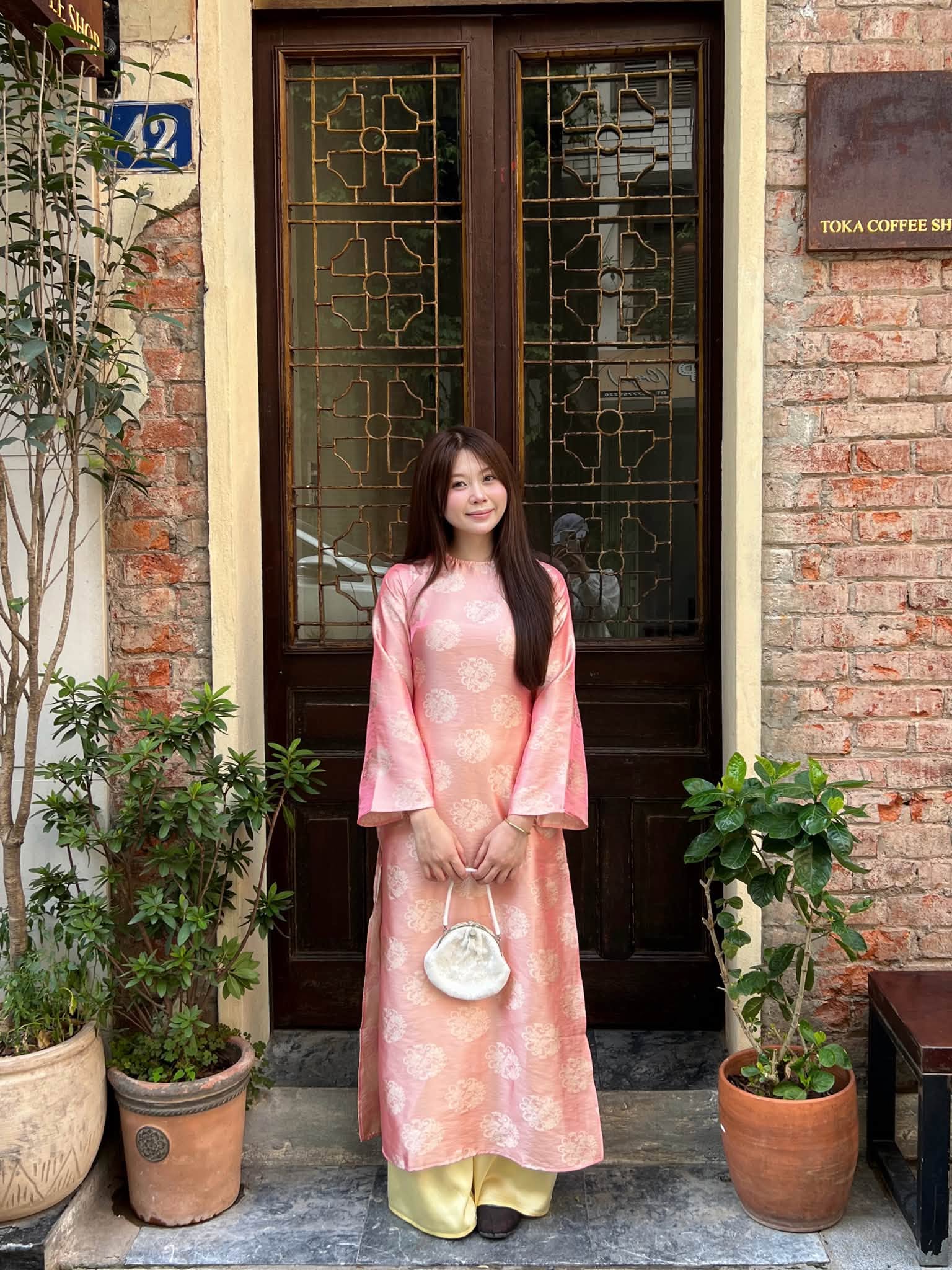 Chụp ảnh áo dài học sinh: Lưu giữ thanh xuân tươi đẹp nhất