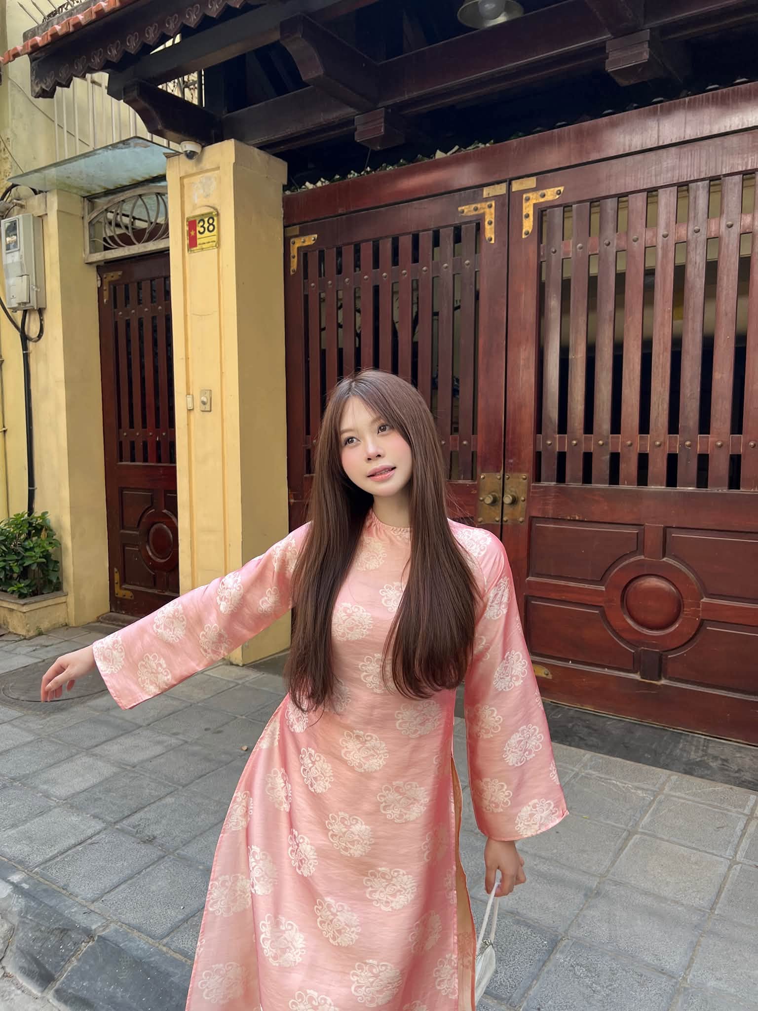 Chụp ảnh áo dài học sinh: Lưu giữ thanh xuân tươi đẹp nhất