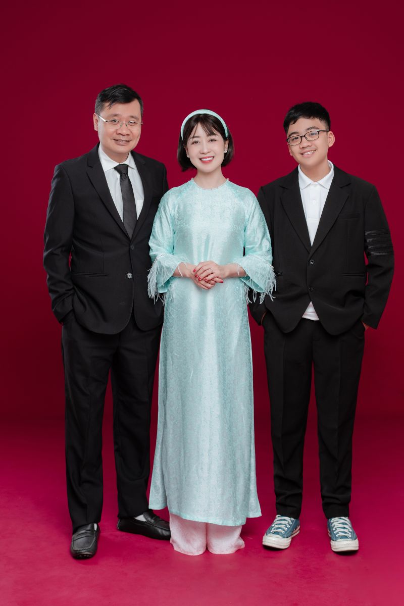 Chụp ảnh áo dài gia đình ngày đoàn viên (5)