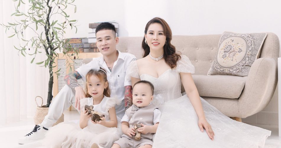 Studio Chụp Ảnh Gia Đình Đẹp Tại Hà Nội (2)